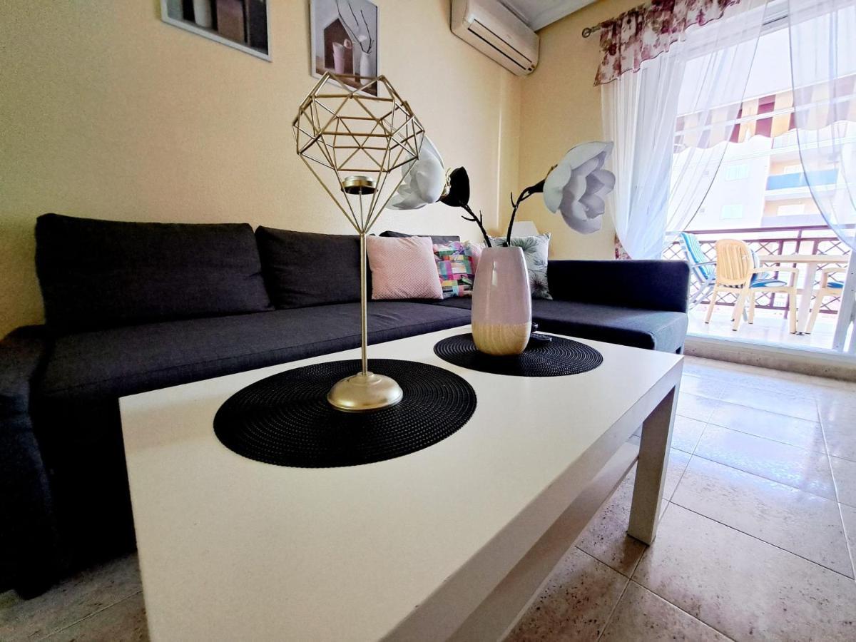 Via Mar Apartments La Mata  Buitenkant foto